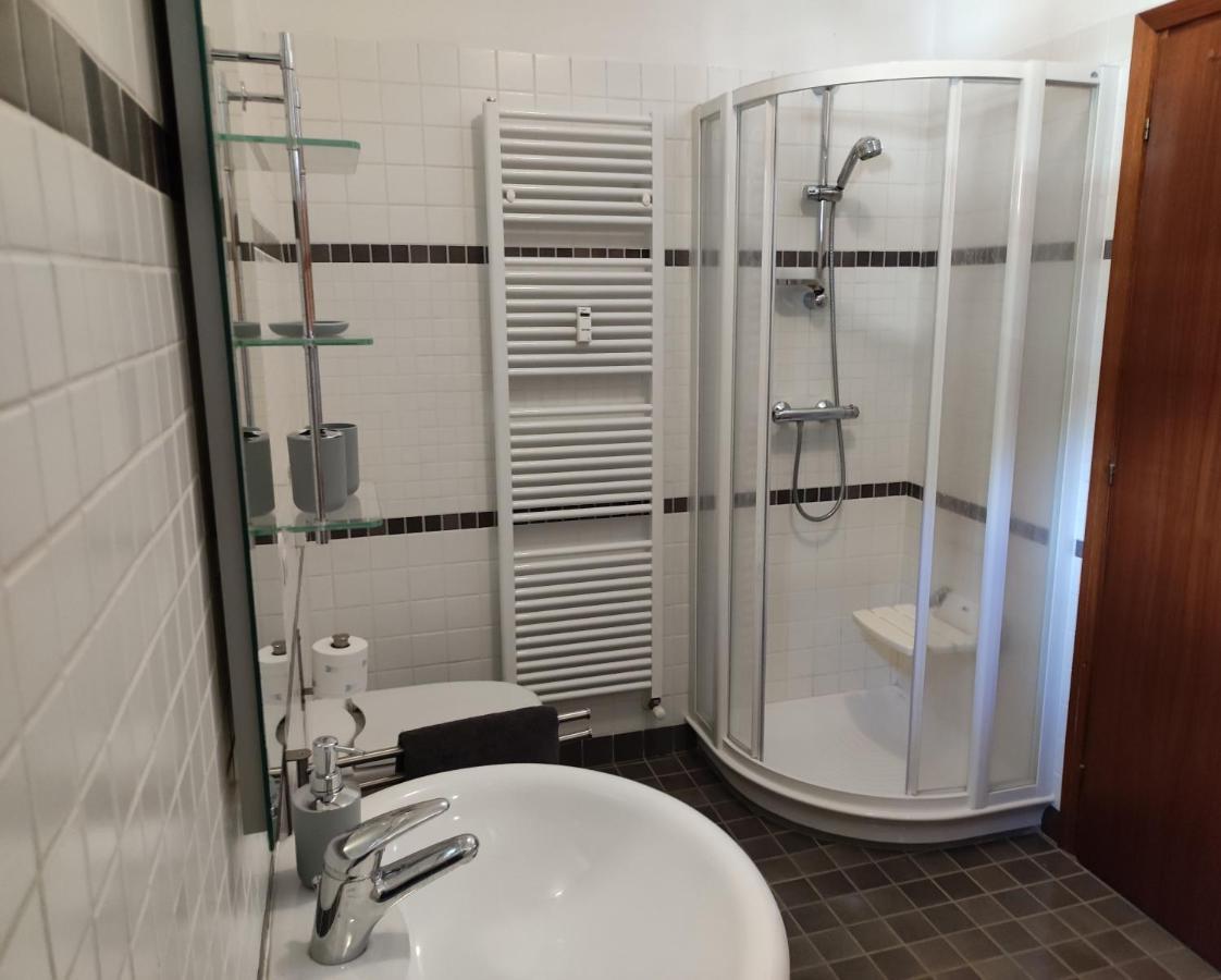 Qu4Ttro Apartment Рива дел Гарда Екстериор снимка